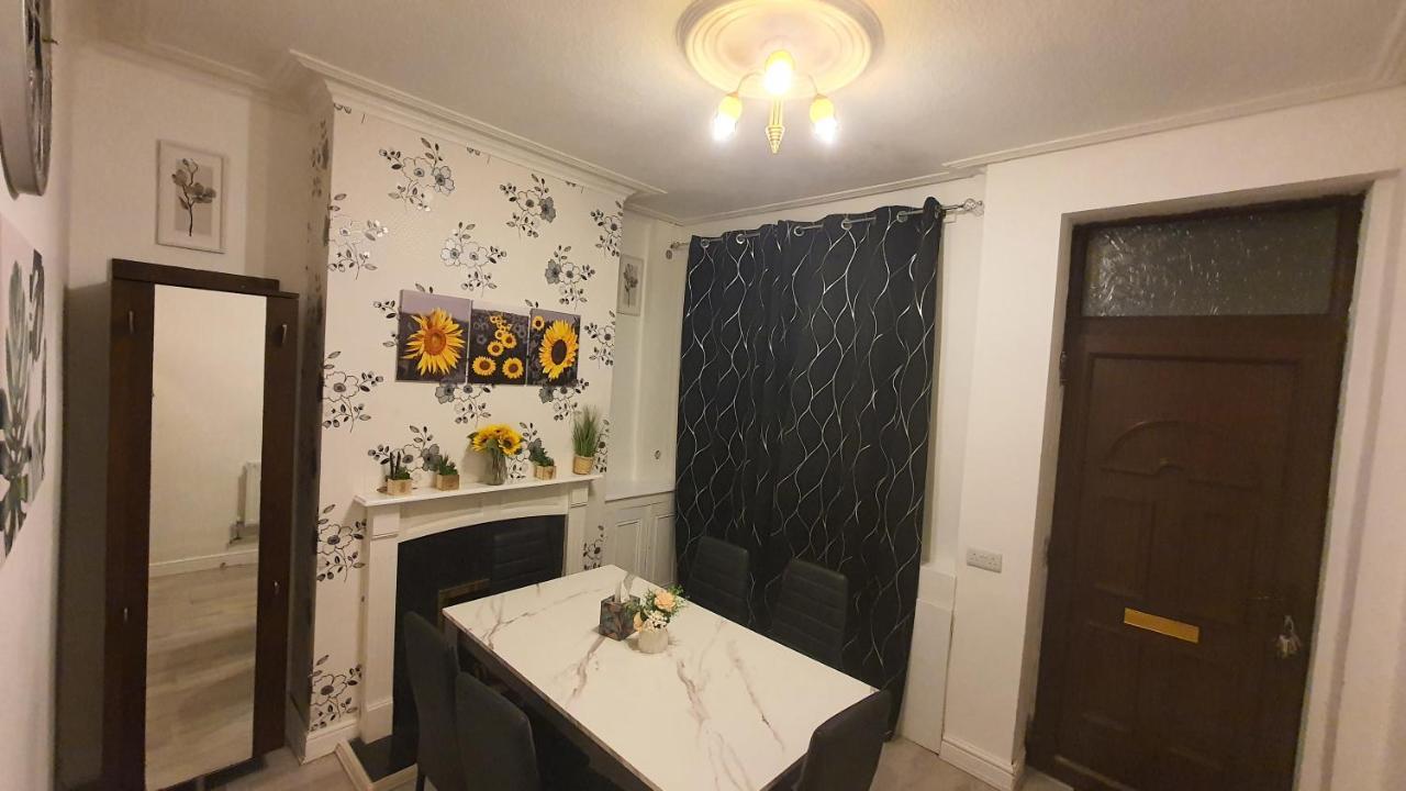 Apartment 2 Bedroom House, Tunstall, Stoke-on-trent. Stoke-on-Trent